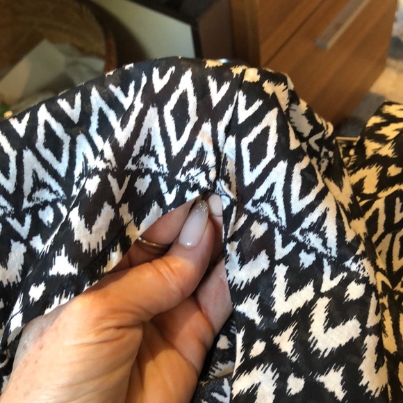 H&M cotton lightweight geometric pattern long sleeve Chinese collar 3/4 button 8 - Picture 7 of 9